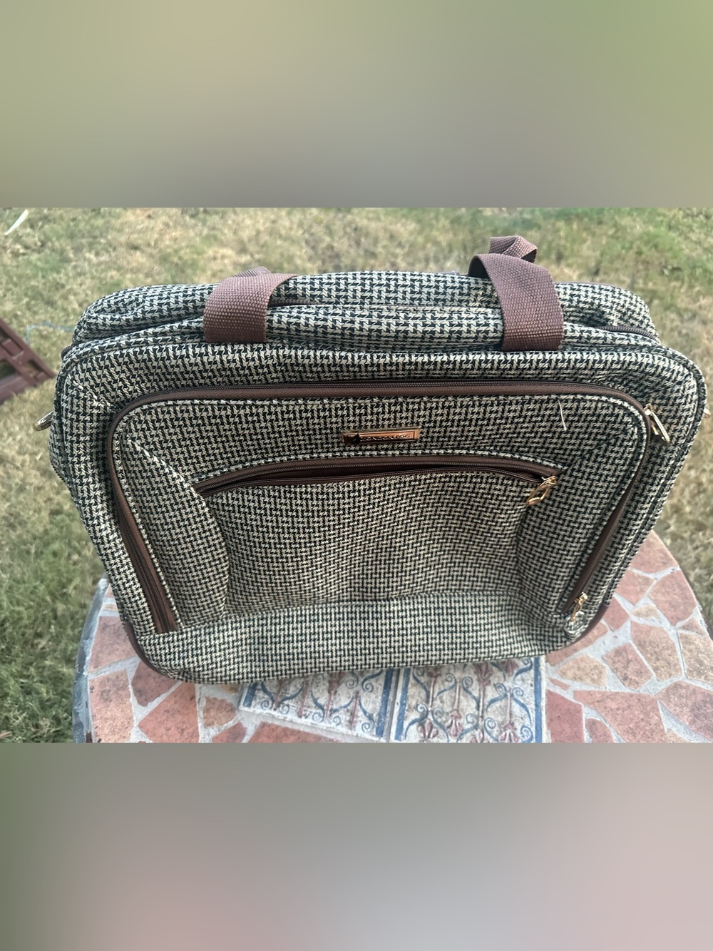 London Fog Vintage Houndstooth Rolling Briefcase Travel Tote Bag